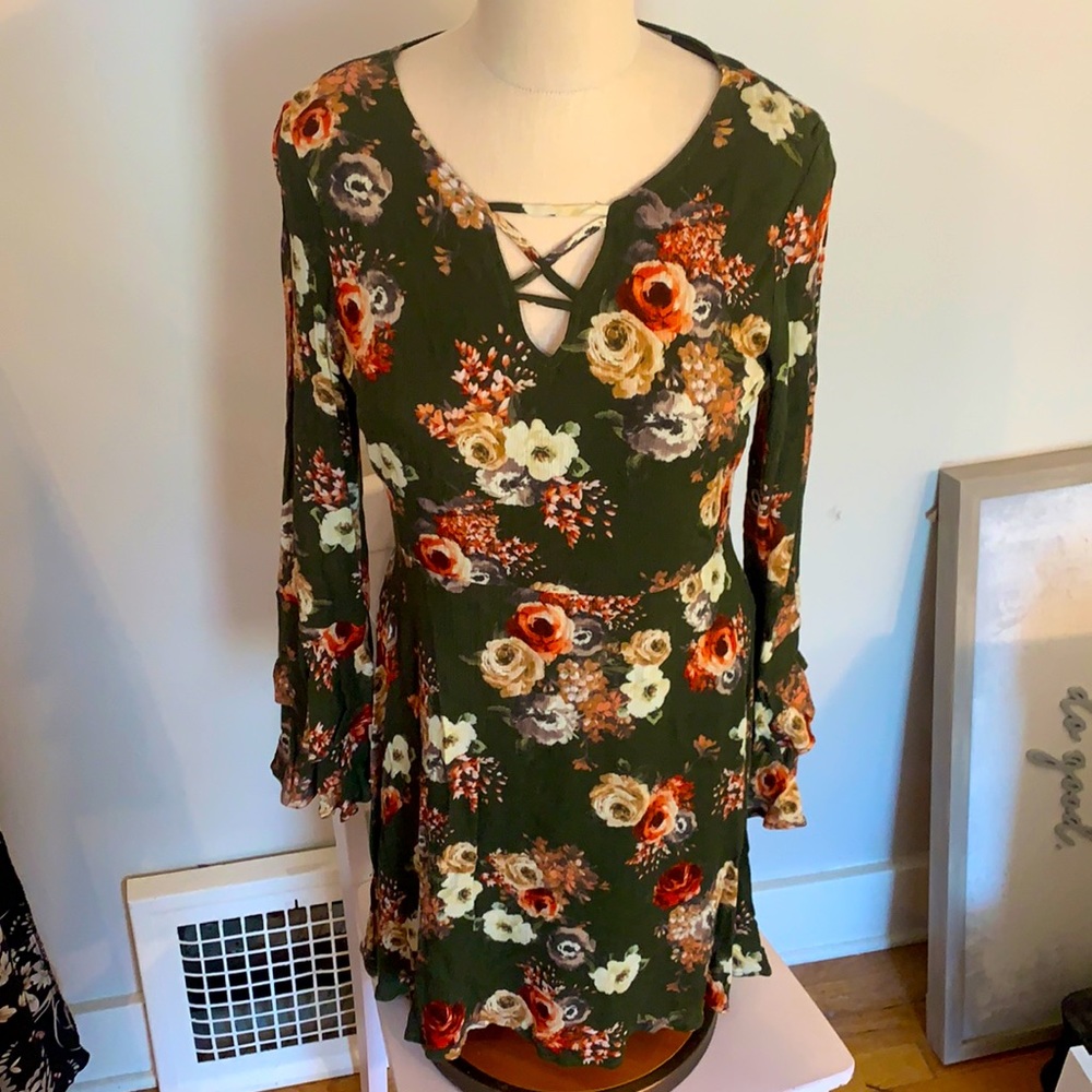 Floral Forest Green Dress Size Medium